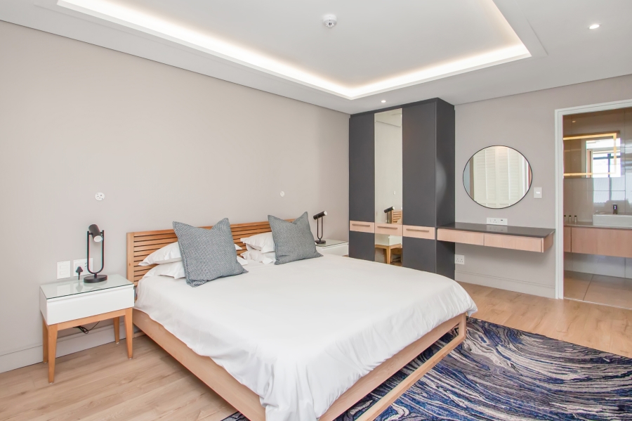 To Let 2 Bedroom Property for Rent in Sea Point Western Cape